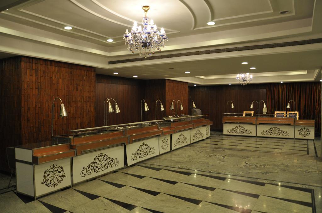 Jabali Palace Hotel Jabalpur Eksteriør billede